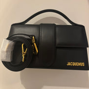 Jacquemus Le Grand Bambino