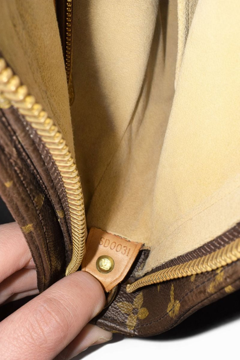 Louis Vuitton Looping GM