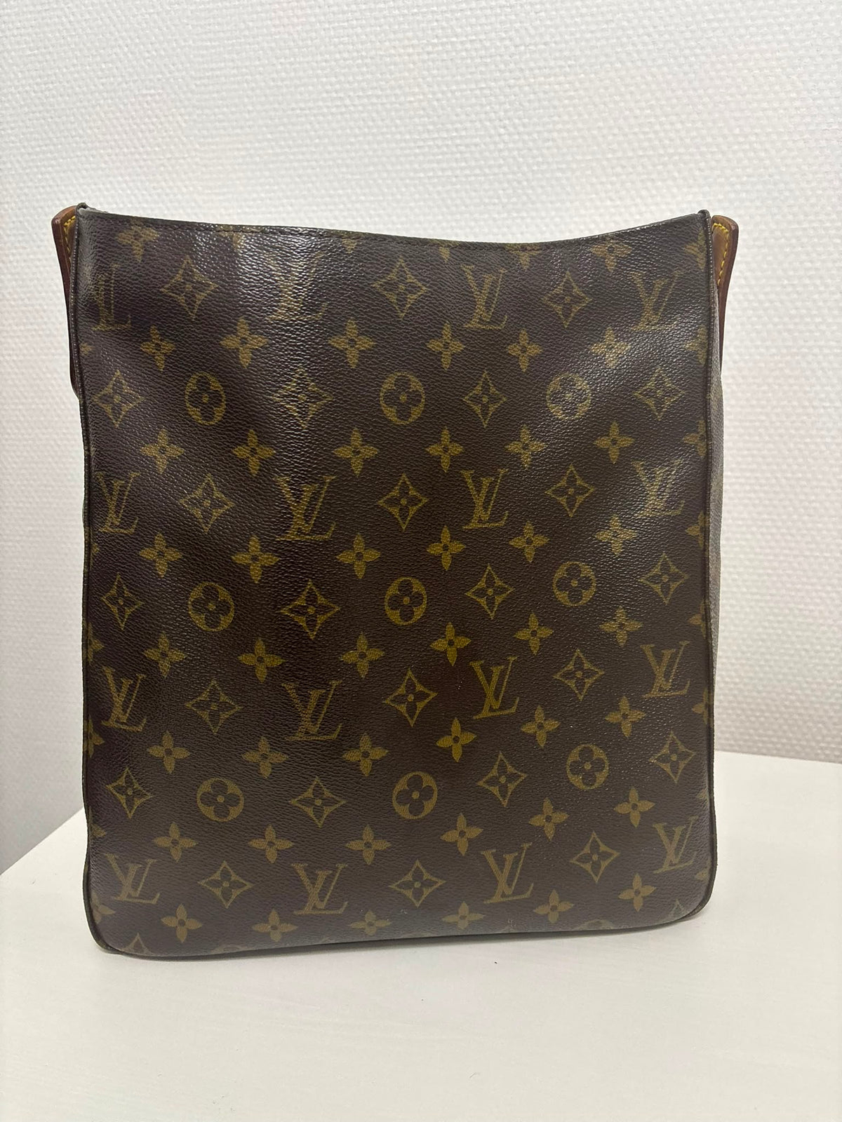 Louis Vuitton Looping GM Monogram Canvas