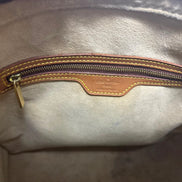 Louis Vuitton Looping GM Monogram Canvas