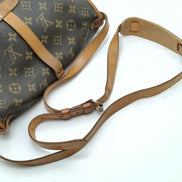Louis Vuitton Saumur 30